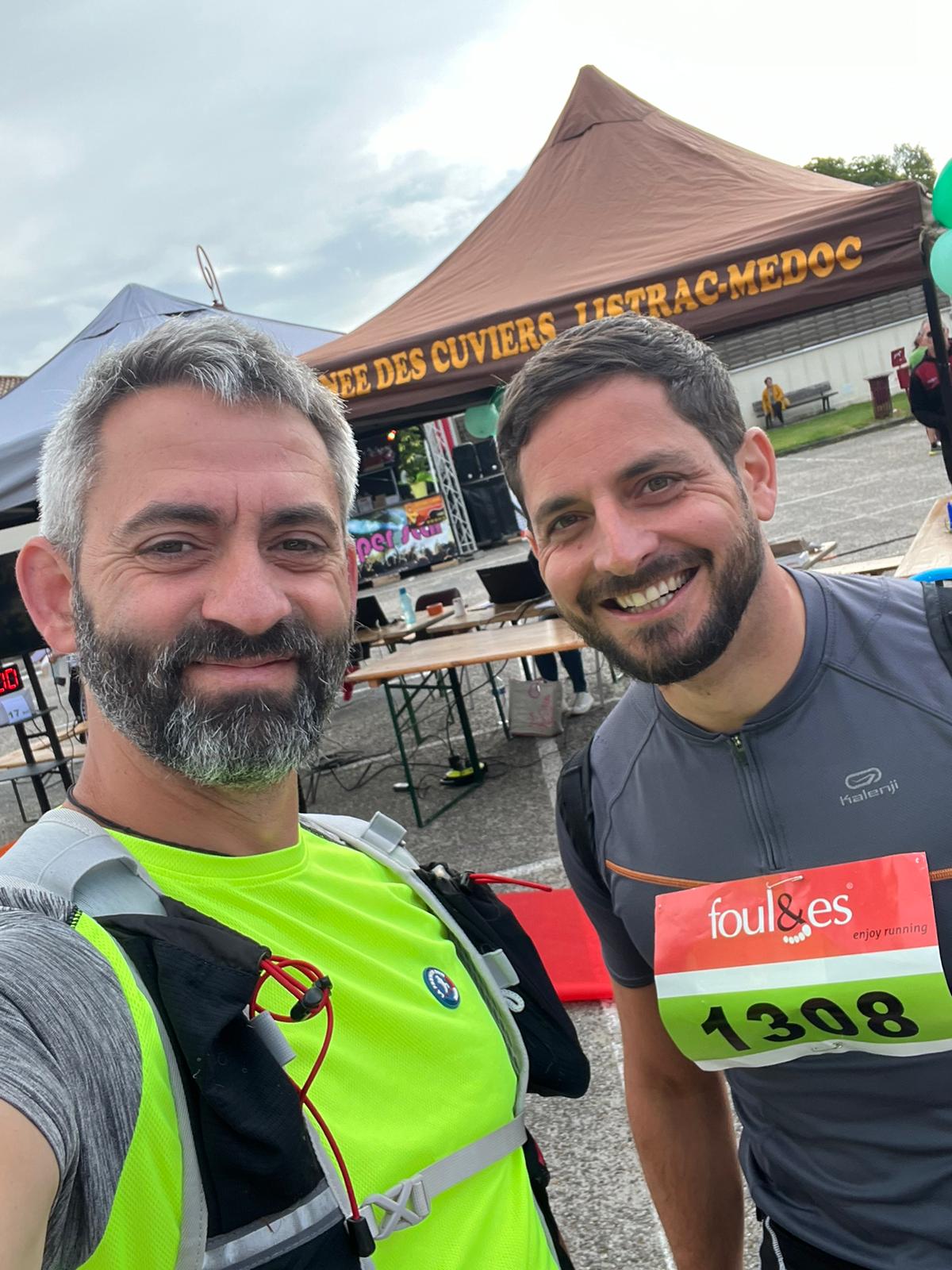 Deux coureurs après une course à Listrac-Médoc